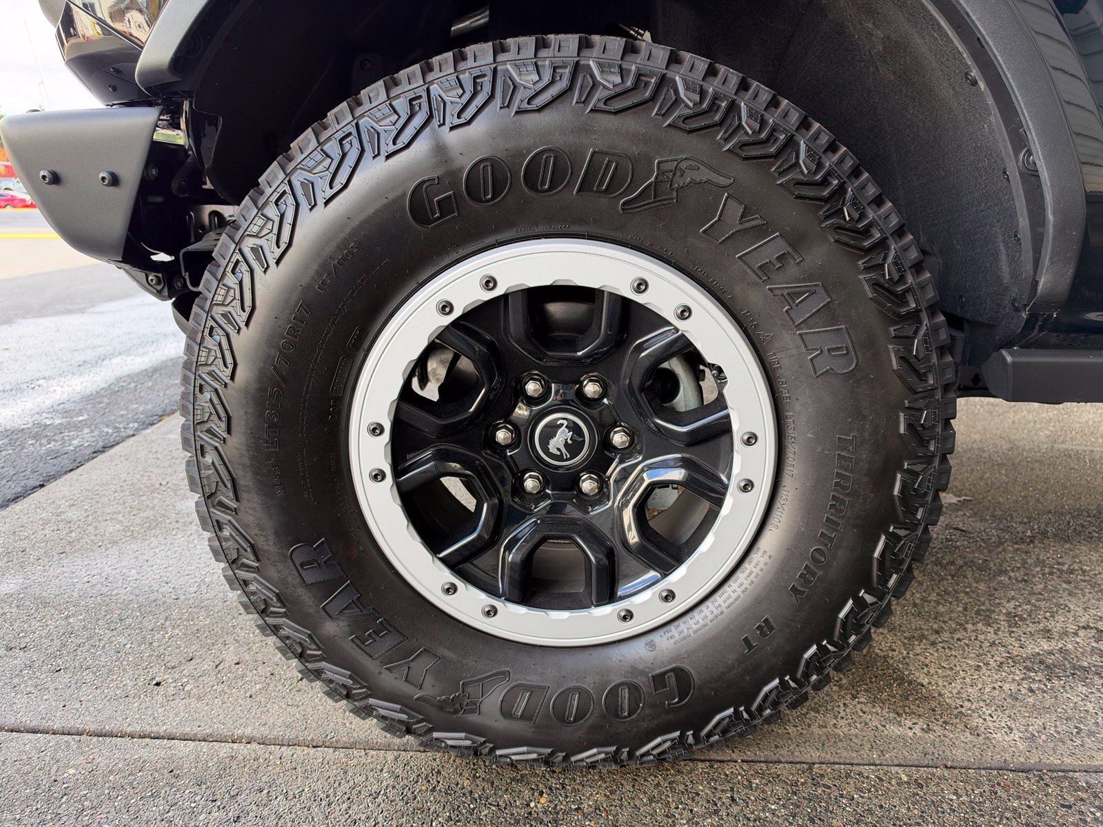 Used 2025 Ford Bronco Big Bend w/ Black Diamond Package AWD/4WD image 20