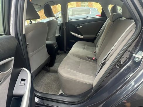 Used 2014 Toyota Prius One image 26