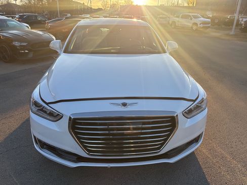 Used 2018 Genesis G90 3.3T Premium image 12