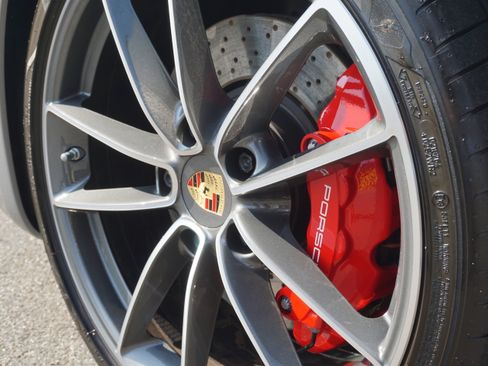 Used 2022 Porsche 911 Carrera S RWD image 21
