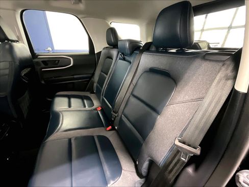 Used 2023 Ford Bronco Sport Outer Banks w/ Tech Package AWD/4WD image 15