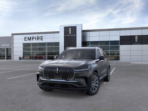 New 2026 Lincoln Aviator AWD image 2