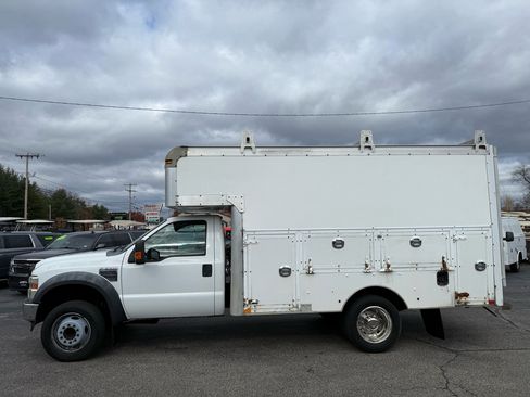 Used 2009 Ford F550 2WD Regular Cab Super Duty image 6