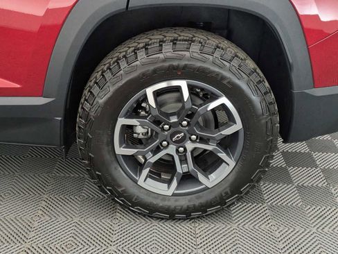 New 2026 Chevrolet Equinox ACTIV AWD/4WD image 15