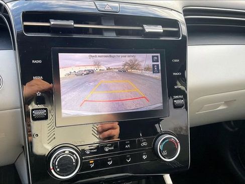 Used 2023 Hyundai Tucson SEL image 22