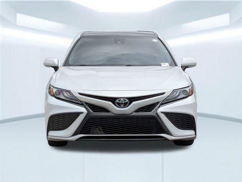 Used 2023 Toyota Camry XSE w/ Navigation Package FWD image 11