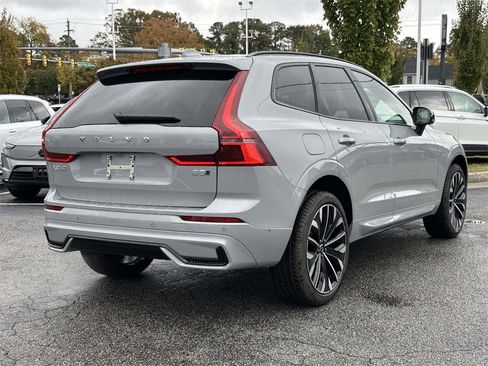 New 2026 Volvo XC60 B5 Ultra w/ Protection Package Premier image 19