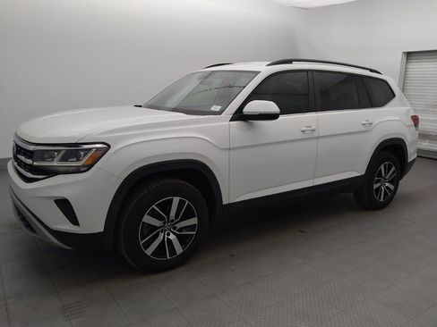 Used 2022 Volkswagen Atlas SE FWD image 2