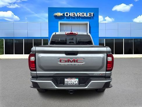 Used 2023 GMC Canyon AT4 w/ Canyon Safety Plus Package AWD/4WD image 4