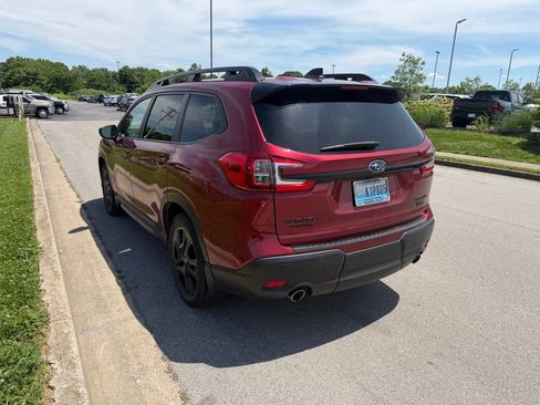Used 2024 Subaru Ascent Onyx Edition w/ Popular Package Onyx AWD/4WD image 4
