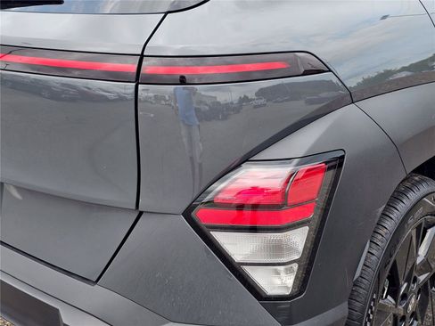 Used 2026 Hyundai Kona SEL Sport FWD image 9