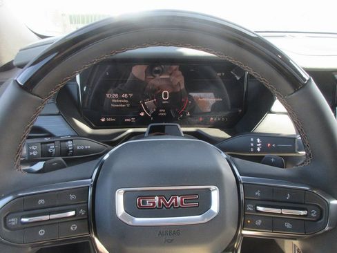 New 2026 GMC Acadia AT4 w/ Super Cruise Package AWD/4WD image 17