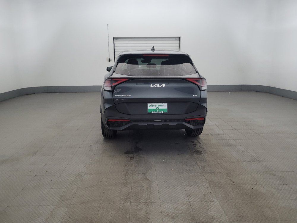 Used 2023 Kia Sportage LX AWD/4WD image 6