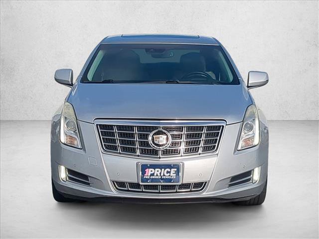 Used 2013 Cadillac XTS Premium FWD image 2