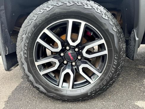 Used 2014 GMC Sierra 1500 SLT w/ SLT Crew Cab Value Package image 25