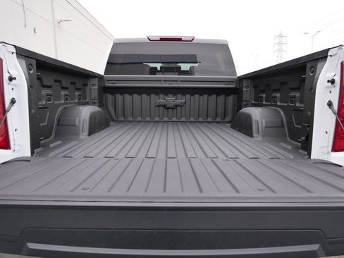 New 2026 Chevrolet Silverado 1500 Custom Trail Boss w/ Turbomax Blackout Package image 8