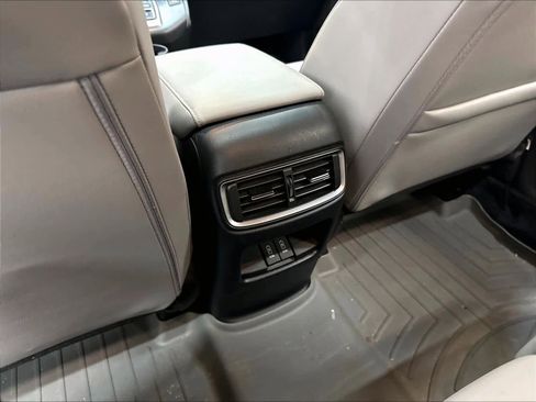Used 2020 Honda CR-V Touring image 36