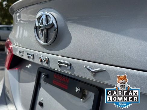 Used 2021 Toyota Camry SE image 27