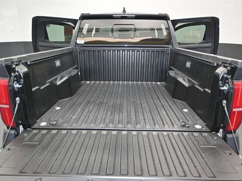 New 2026 Toyota Tacoma SR5 image 12