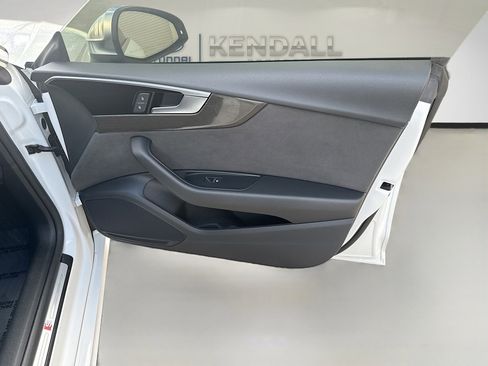 Used 2022 Audi S5 Premium w/ Convenience Package image 31