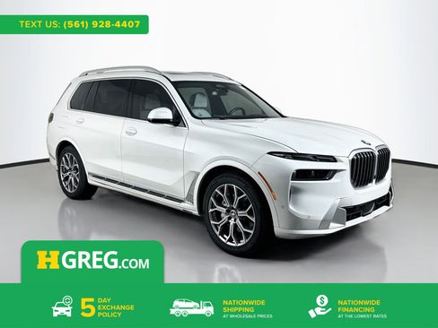 Used 2023 BMW X7 xDrive40i w/ Parking Assistance Package AWD/4WD image 1