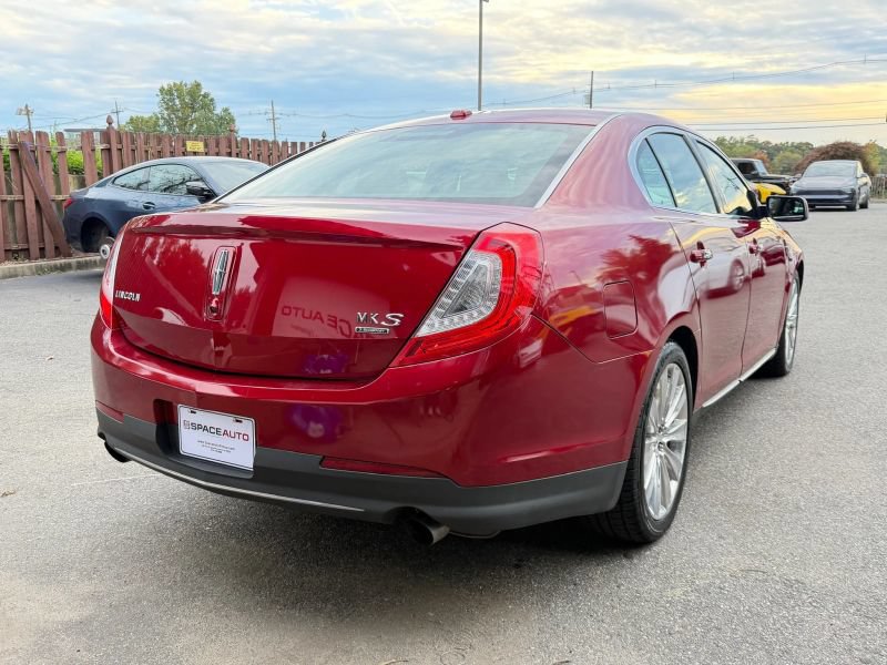 Used 2013 Lincoln MKS AWD image 6