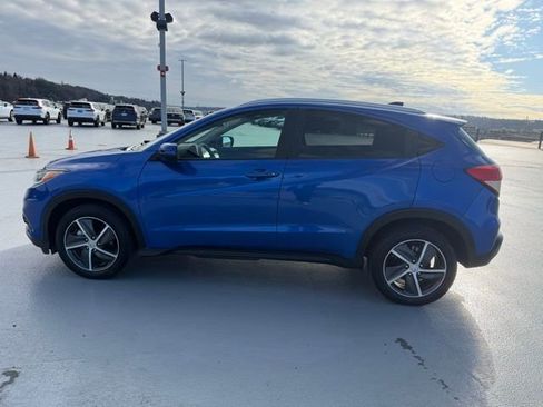 Used 2022 Honda HR-V EX image 2