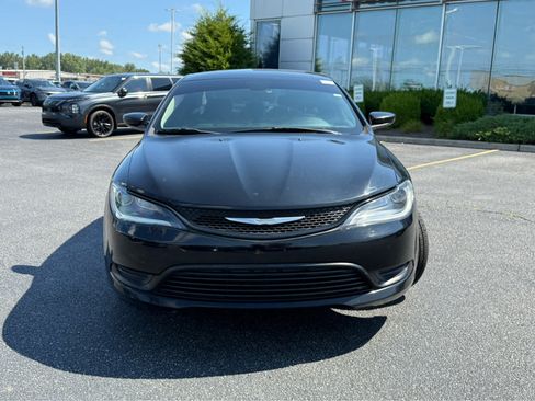 Used 2017 Chrysler 200 LX w/ Dark Appearance Package FWD image 2
