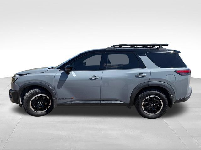 Used 2024 Nissan Pathfinder Rock Creek AWD/4WD image 4