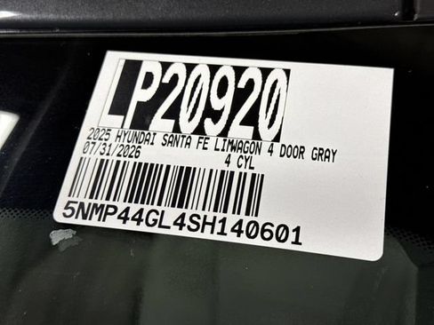 Used 2025 Hyundai Santa Fe Limited FWD image 34