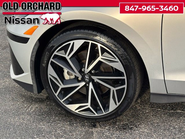 Used 2023 Hyundai Ioniq 6 SEL AWD/4WD image 8