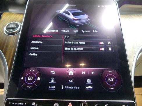 Used 2023 Mercedes-Benz C 300 4MATIC Sedan image 48