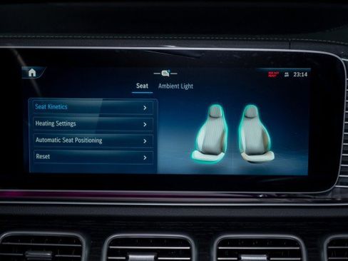 Certified 2025 Mercedes-Benz GLE 350 4MATIC image 17