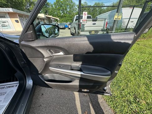 Used 2013 Honda Crosstour EX-L image 14