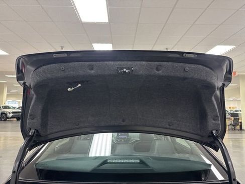 Used 2025 Nissan Altima 2.5 SR image 16