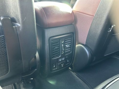 Used 2023 Dodge Durango Citadel image 26