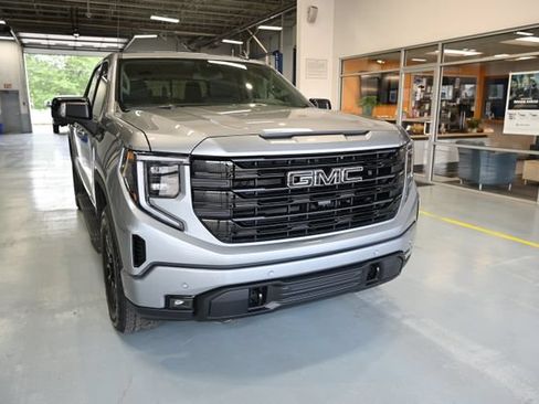 New 2026 GMC Sierra 1500 Elevation w/ Elevation Premium Package AWD/4WD image 3