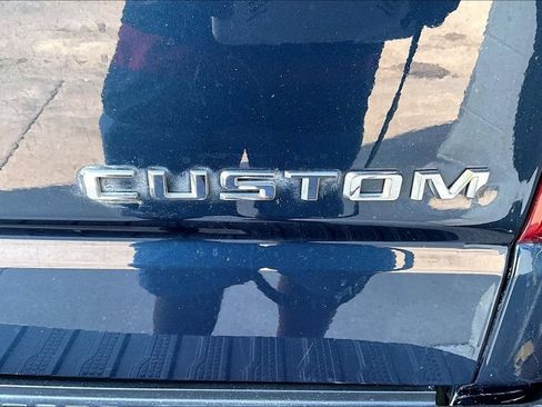 Used 2021 Chevrolet Silverado 1500 Custom AWD/4WD image 24