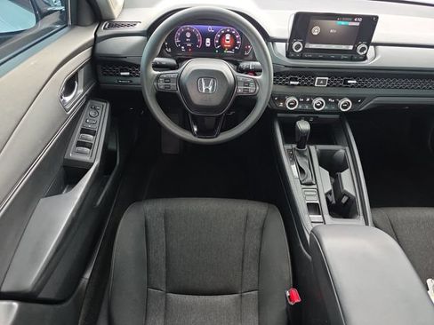 Used 2025 Honda Accord SE image 12