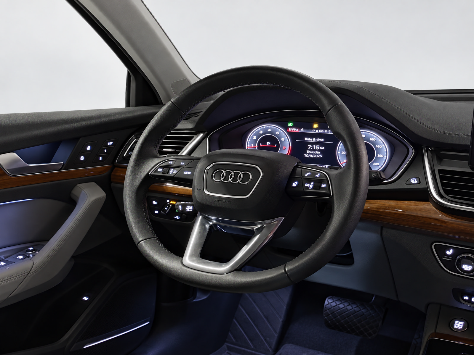 Used 2023 Audi Q5 2.0T Premium Plus w/ Premium Plus Package AWD/4WD image 24