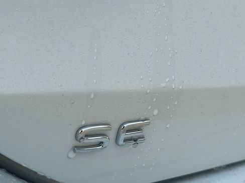 New 2026 Volkswagen Tiguan SE AWD/4WD image 30