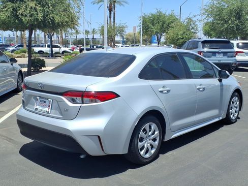 Certified 2024 Toyota Corolla LE FWD image 4