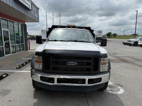 Used 2009 Ford F550 4x4 Regular Cab Super Duty image 11