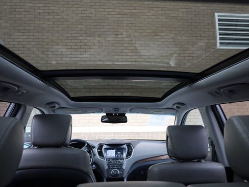 Used 2017 Hyundai Santa Fe FWD w/ SE Ultimate Tech Package 03 image 13