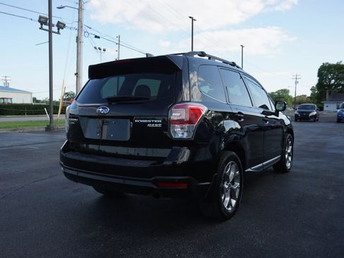 Used 2017 Subaru Forester 2.5i Touring AWD/4WD image 5