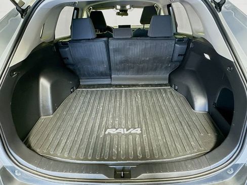 Certified 2025 Toyota RAV4 LE FWD image 25