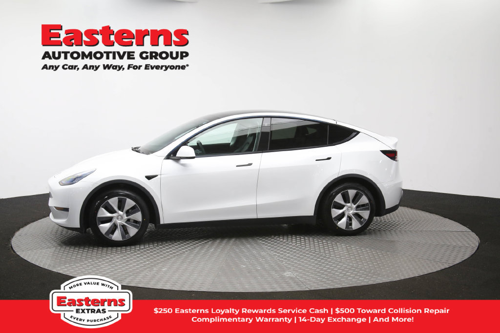 Used 2021 Tesla Model Y Long Range AWD/4WD image 58