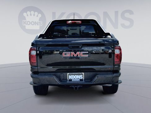 New 2025 GMC Canyon AT4 w/ Nightfall Edition image 5