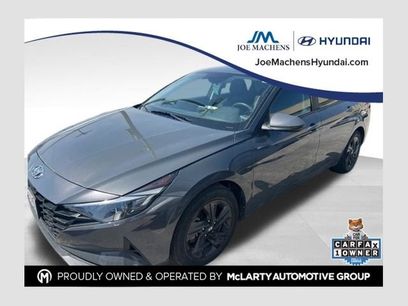 Used 2023 Hyundai Elantra Blue