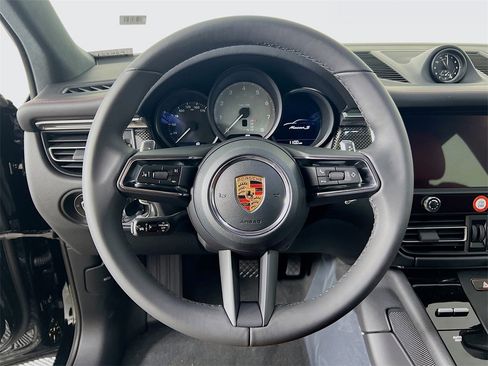 New 2026 Porsche Macan S image 12
